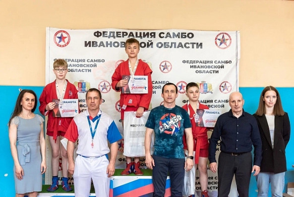 В Иванове прошло Первенство области по самбо